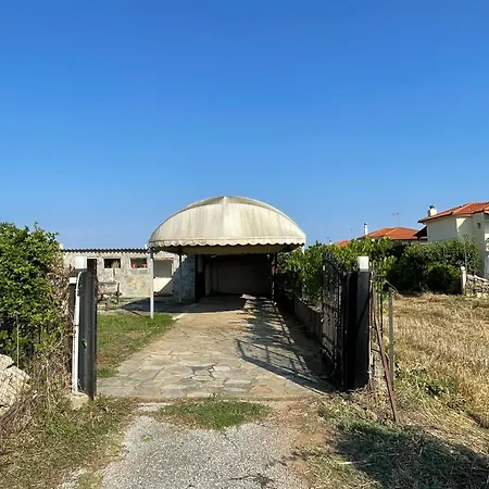 Carefree Dreams : In Chalkidiki