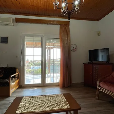 Carefree Dreams : In Chalkidiki * フロギタ